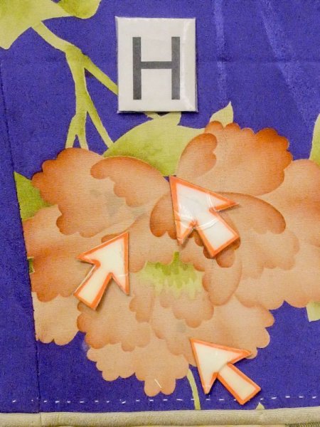 画像19: M1108D  女性用 子供用 穴/破れ、色あせ/移り、経年劣化、使用感あり シルク(正絹)  鮮やか 紫色, ぼたん 【中古】 【USED】 【リサイクル】 ★☆☆☆☆ (19)