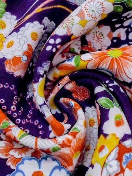 画像14: M1108F  女性用 襦袢 扇柄 シルク(正絹)  鮮やか 紫色, ぼたん 【中古】 【USED】 【リサイクル】 ★★☆☆☆ (14)