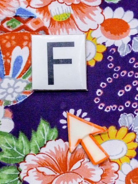 画像21: M1108F  女性用 襦袢 扇柄 シルク(正絹)  鮮やか 紫色, ぼたん 【中古】 【USED】 【リサイクル】 ★★☆☆☆ (21)