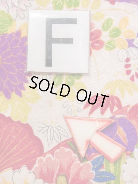 画像21: M1108H  女性用 襦袢 使用感あり シルク(正絹)  鮮やか 桃色, ぼたん 【中古】 【USED】 【リサイクル】 ★★☆☆☆ (21)