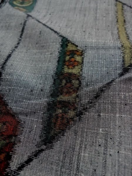 画像9: M1108N Mint  女性用 紬  シルク(正絹)   灰色, 花 【中古】 【USED】 【リサイクル】 ★★★★★ (9)