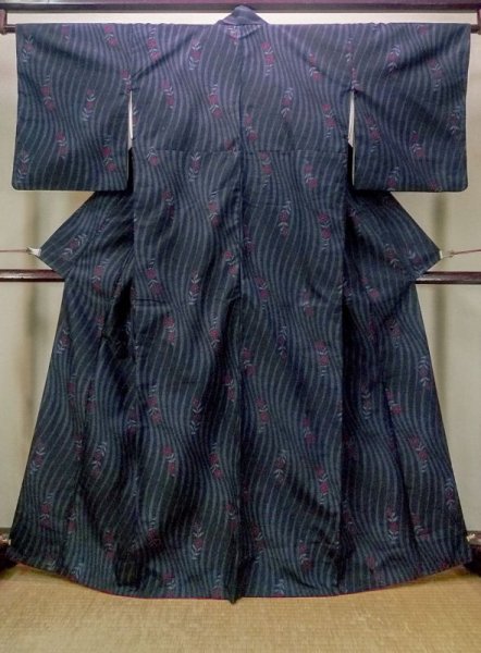 画像1: M1108O Mint  女性用 紬  シルク（正絹）   藍, 花 【中古】 【USED】 【リサイクル】 ★★★★☆ (1)