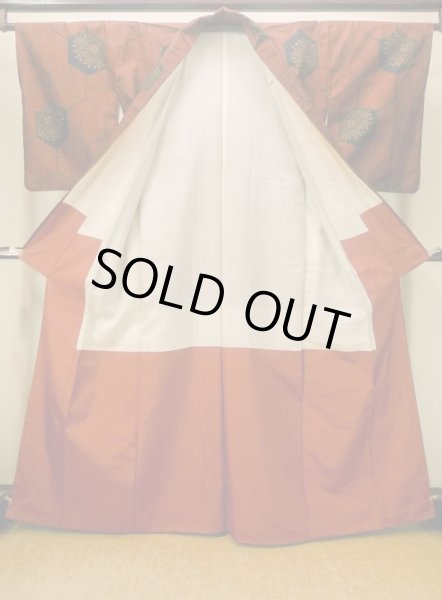 画像2: M1108P Mint  女性用 紬  シルク（正絹）  深い 朱赤, 花 【中古】 【USED】 【リサイクル】 ★★★★☆ (2)