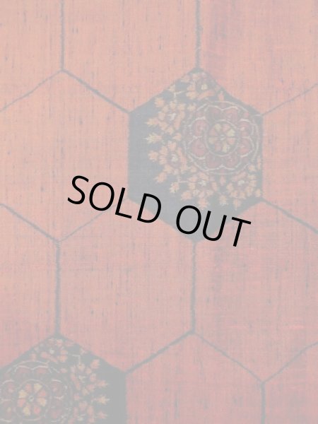 画像4: M1108P Mint  女性用 紬  シルク（正絹）  深い 朱赤, 花 【中古】 【USED】 【リサイクル】 ★★★★☆ (4)