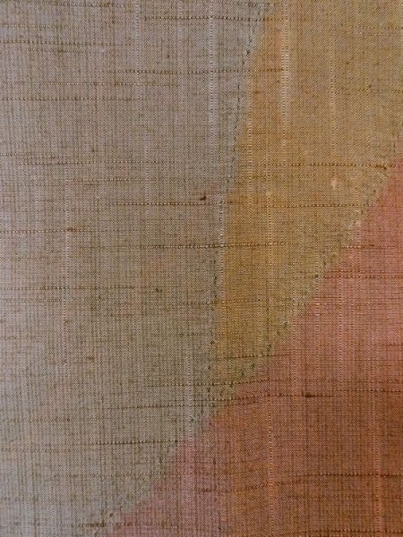 画像5: M1108R Mint  女性用 紬  シルク（正絹）  淡い マルチカラー, 抽象的模様 【中古】 【USED】 【リサイクル】 ★★★★☆ (5)