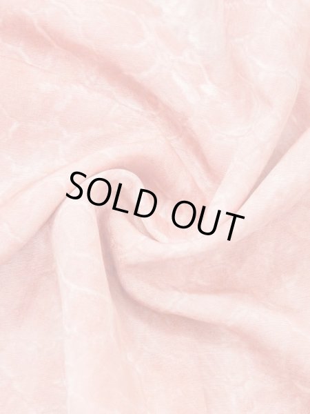 画像9: M1121A  女性用 羽織  シルク(正絹)  灰色がかった 珊瑚色, ぼかし 【中古】 【USED】 【リサイクル】 ★★☆☆☆ (9)