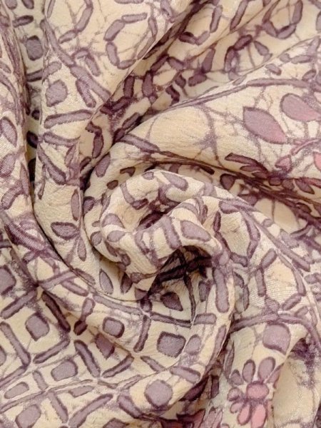 画像12: M1121I  女性用 羽織  シルク(正絹)  灰色がかった 紫色, 花 【中古】 【USED】 【リサイクル】 ★★☆☆☆ (12)