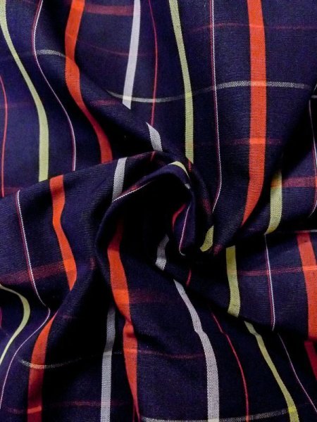 画像11: M1121J Mint  女性用 羽織  シルク(正絹)   藍, チェック柄 【中古】 【USED】 【リサイクル】 ★★★★☆ (11)