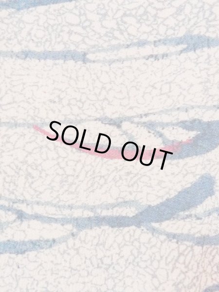 画像7: M1121L  女性用 羽織  シルク（正絹）   ベージュ, 抽象的模様 【中古】 【USED】 【リサイクル】 ★★★☆☆ (7)