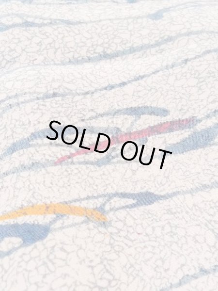 画像9: M1121L  女性用 羽織  シルク（正絹）   ベージュ, 抽象的模様 【中古】 【USED】 【リサイクル】 ★★★☆☆ (9)