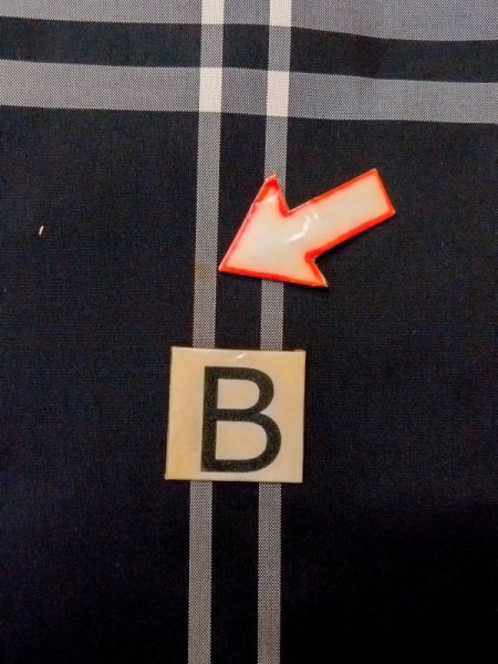 画像15: M1121M  女性用 羽織  シルク(正絹)   黒, チェック柄 【中古】 【USED】 【リサイクル】 ★★★☆☆ (15)