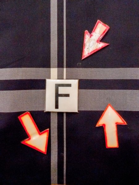 画像19: M1121M  女性用 羽織  シルク(正絹)   黒, チェック柄 【中古】 【USED】 【リサイクル】 ★★★☆☆ (19)