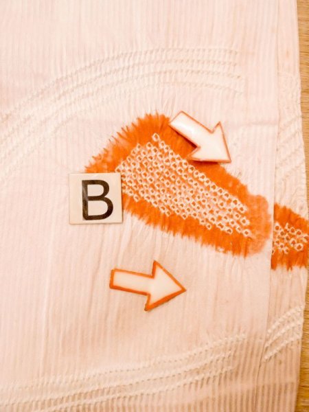 画像15: M1121N  女性用 羽織  シルク(正絹) 淡い 薄い 桃色, 鳥 【中古】 【USED】 【リサイクル】 ★★☆☆☆ (15)