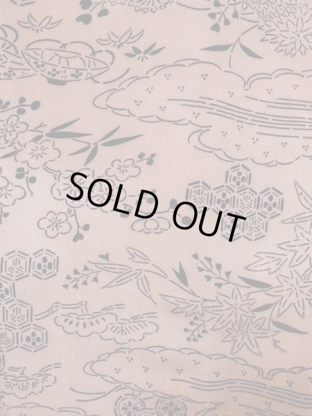 画像3: M1121P  女性用 羽織  シルク（正絹）  淡い 茶色, 菊 【中古】 【USED】 【リサイクル】 ★★★☆☆ (3)