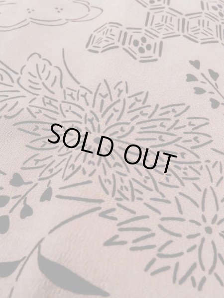 画像8: M1121P  女性用 羽織  シルク（正絹）  淡い 茶色, 菊 【中古】 【USED】 【リサイクル】 ★★★☆☆ (8)