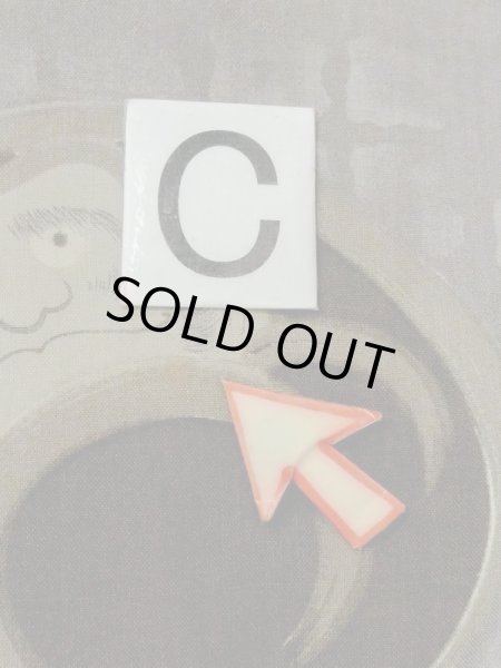 画像14: M1128A  男性用襦袢 達磨柄、経年劣化、使用感あり。 シルク（正絹）  深い 灰色, 四角 【中古】 【USED】 【リサイクル】 ★☆☆☆☆ (14)