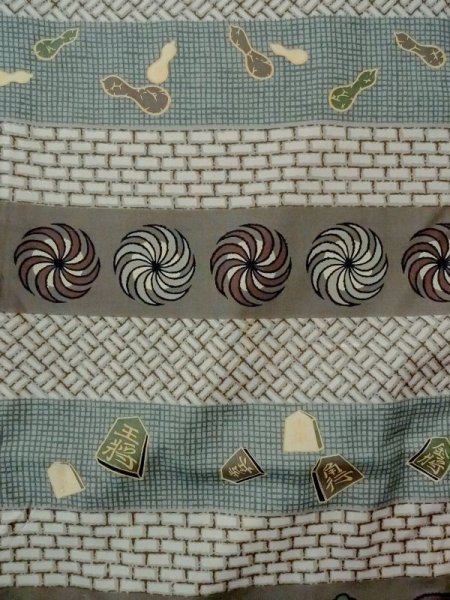 画像4: M1128L  男性用襦袢 瓢箪、将棋の駒柄 化繊   茶色, 檜垣文 【中古】 【USED】 【リサイクル】 ★★☆☆☆ (4)