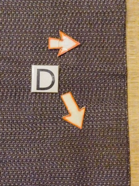 画像15: M1128Q  羽織  シルク(正絹)   茶色, 抽象的模様 【中古】 【USED】 【リサイクル】 ★★☆☆☆ (15)