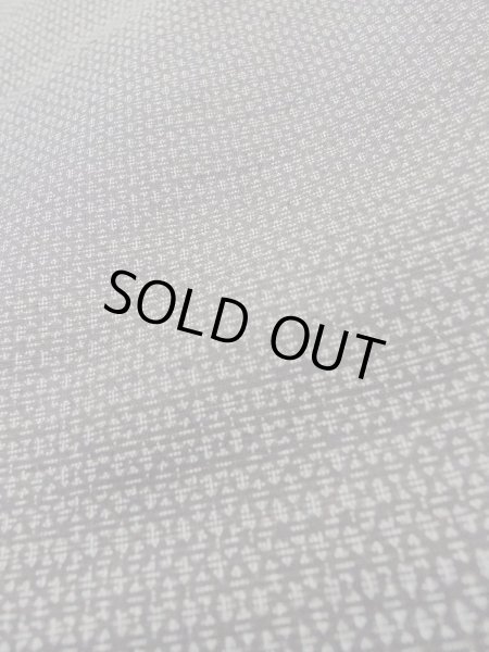 画像5: M1128V  羽織  シルク(正絹)  青み 灰色, 抽象的模様 【中古】 【USED】 【リサイクル】 ★★☆☆☆ (5)