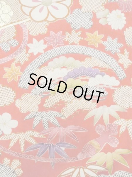 画像13: M1207A  女性用 振袖  シルク（正絹）   赤色, ぼたん 【中古】 【USED】 【リサイクル】 ★★★☆☆ (13)