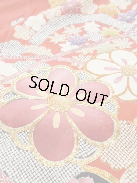 画像15: M1207A  女性用 振袖  シルク（正絹）   赤色, ぼたん 【中古】 【USED】 【リサイクル】 ★★★☆☆ (15)