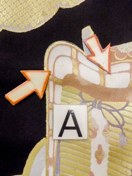 画像23: M1207D  女性用 留袖  シルク(正絹)   黒, ぼたん 【中古】 【USED】 【リサイクル】 ★★★☆☆ (23)