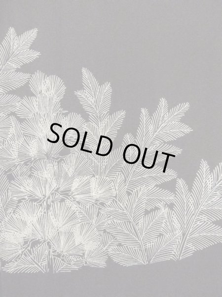 画像10: M1207E  女性用 留袖  シルク(正絹)   黒, 菊 【中古】 【USED】 【リサイクル】 ★★★☆☆ (10)