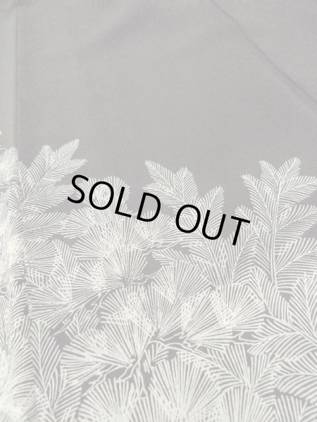 画像15: M1207E  女性用 留袖  シルク(正絹)   黒, 菊 【中古】 【USED】 【リサイクル】 ★★★☆☆ (15)