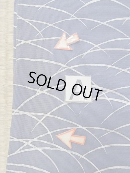 画像12: M1207W  女性用 単衣  シルク（正絹）   紺, 芝草 【中古】 【USED】 【リサイクル】 ★★☆☆☆ (12)