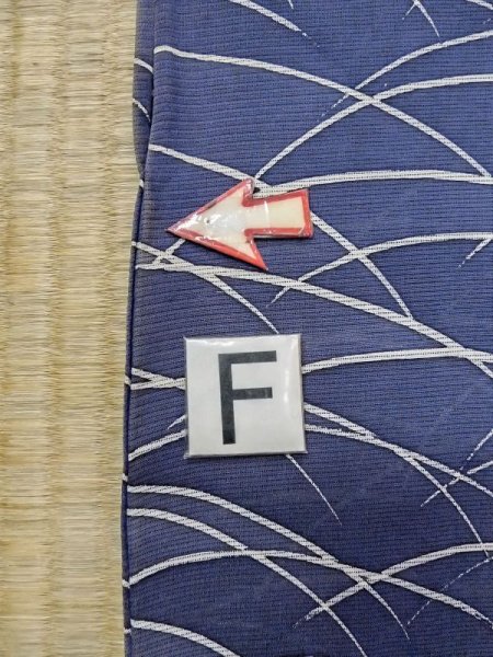 画像17: M1207W  女性用 単衣  シルク(正絹)   紺, 芝草 【中古】 【USED】 【リサイクル】 ★★☆☆☆ (17)