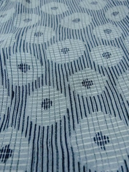 画像8: M1208A 女性用 単衣   シルク（正絹） 灰色がかった水色,  縞 【中古】【USED】【リサイクル】 ★☆☆☆☆【M1208A】 (8)