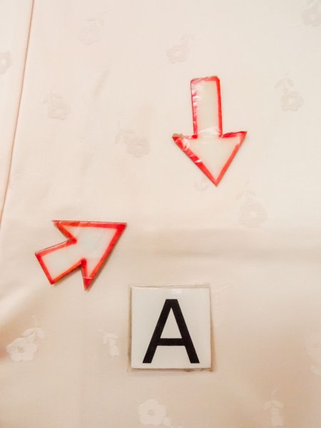 画像14: M1215C  女性用 襦袢  シルク(正絹)  淡い 桃色, ぼかし 【中古】 【USED】 【リサイクル】 ★☆☆☆☆ (14)