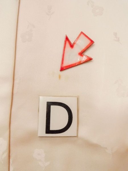 画像17: M1215C  女性用 襦袢  シルク(正絹)  淡い 桃色, ぼかし 【中古】 【USED】 【リサイクル】 ★☆☆☆☆ (17)