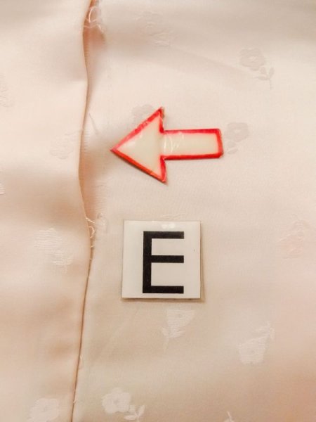 画像19: M1215C  女性用 襦袢  シルク(正絹)  淡い 桃色, ぼかし 【中古】 【USED】 【リサイクル】 ★☆☆☆☆ (19)