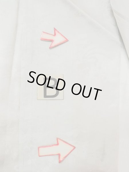 画像15: M1215E  女性用 襦袢 裏:穴/破れ、全体:穴/虫食い シルク(正絹)  淡い 緑色, 梅 【中古】 【USED】 【リサイクル】 ★☆☆☆☆ (15)