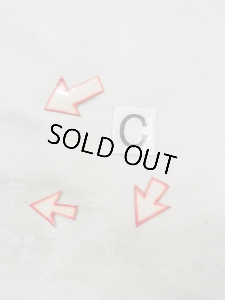 画像16: M1215E  女性用 襦袢 裏:穴/破れ、全体:穴/虫食い シルク(正絹)  淡い 緑色, 梅 【中古】 【USED】 【リサイクル】 ★☆☆☆☆ (16)