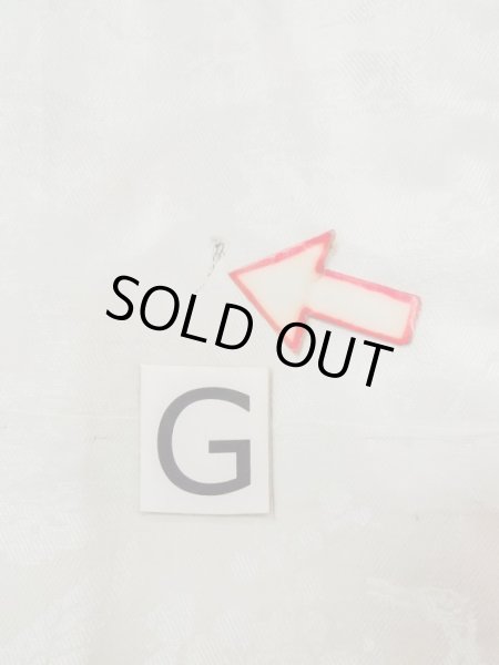 画像20: M1215E  女性用 襦袢 裏:穴/破れ、全体:穴/虫食い シルク(正絹)  淡い 緑色, 梅 【中古】 【USED】 【リサイクル】 ★☆☆☆☆ (20)