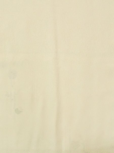 画像4: M1215H  女性用 襦袢 使用感あり。 シルク(正絹) 淡い 薄い 黄緑色,  【中古】 【USED】 【リサイクル】 ★★☆☆☆ (4)