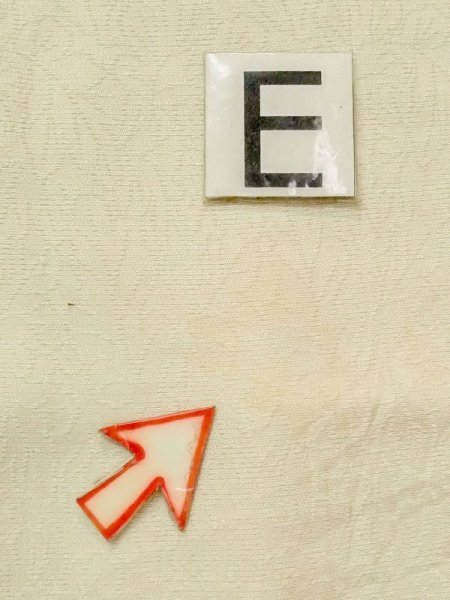 画像16: M1215H  女性用 襦袢 使用感あり。 シルク(正絹) 淡い 薄い 黄緑色,  【中古】 【USED】 【リサイクル】 ★★☆☆☆ (16)