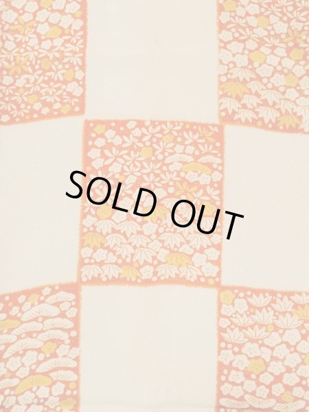 画像3: M1215M  女性用 襦袢  シルク(正絹)   アイボリー, 梅 【中古】 【USED】 【リサイクル】 ★★☆☆☆ (3)