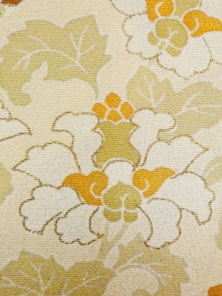 画像11: M1215P  女性用 留袖 タッセル柄 シルク(正絹)   黒, 菊 【中古】 【USED】 【リサイクル】 ★★☆☆☆ (11)