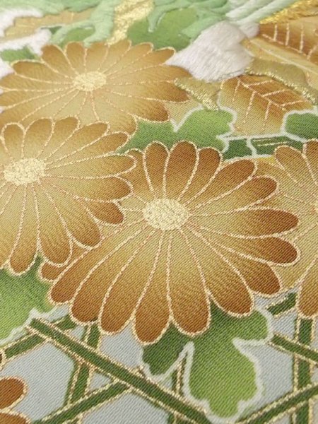 画像12: M1215T  女性用 留袖  シルク(正絹)   黒, 菊 【中古】 【USED】 【リサイクル】 ★★☆☆☆ (12)