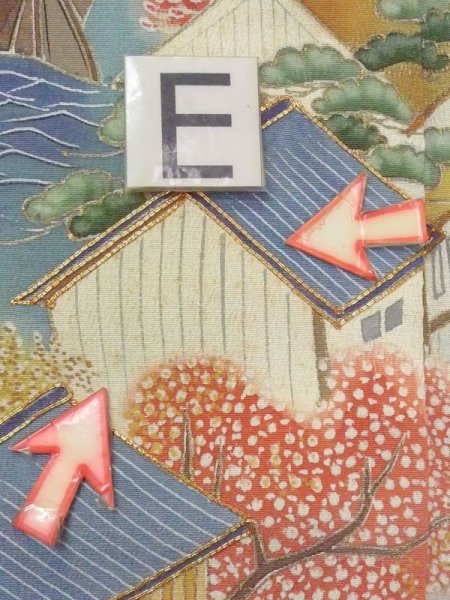 画像22: M1215U  女性用 留袖  シルク(正絹)   黒, 松/松葉 【中古】 【USED】 【リサイクル】 ★★☆☆☆ (22)