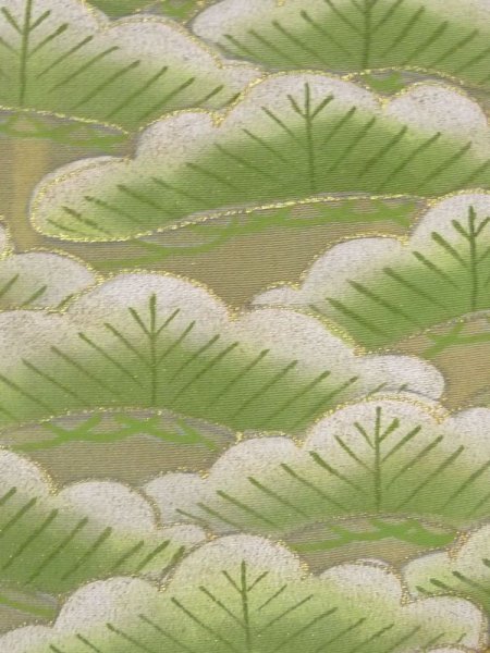 画像8: M1215V  女性用 留袖  シルク(正絹)   黒, 菊 【中古】 【USED】 【リサイクル】 ★★☆☆☆ (8)