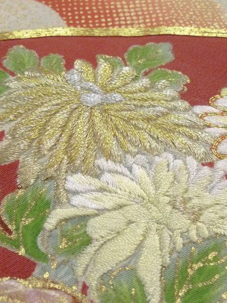 画像12: M1215V  女性用 留袖  シルク(正絹)   黒, 菊 【中古】 【USED】 【リサイクル】 ★★☆☆☆ (12)