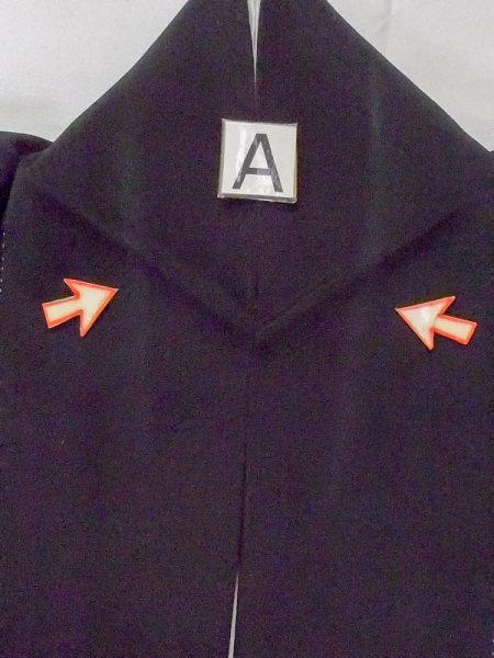 画像17: M1215V  女性用 留袖  シルク(正絹)   黒, 菊 【中古】 【USED】 【リサイクル】 ★★☆☆☆ (17)