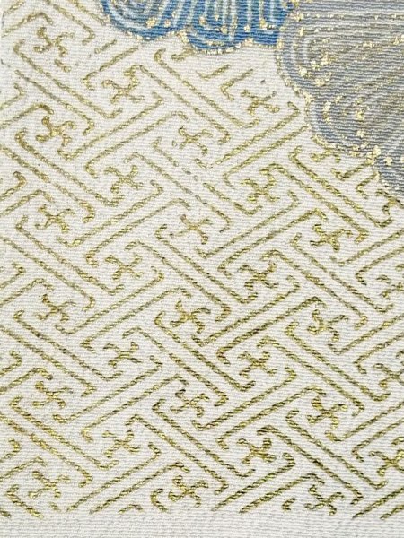 画像9: M1215X  女性用 留袖 全体:経年劣化、使用感あり。 シルク(正絹)   黒, 菊 【中古】 【USED】 【リサイクル】 ★★☆☆☆ (9)