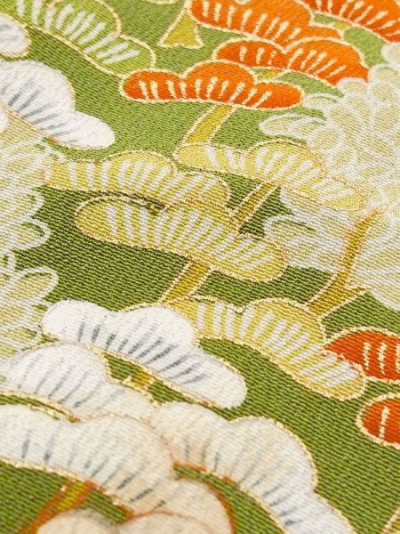 画像11: M1216A  女性用 留袖  シルク(正絹)   黒, 菊 【中古】 【USED】 【リサイクル】 ★★☆☆☆ (11)