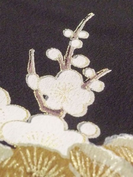 画像12: M1216C  女性用 留袖  化繊   黒, 梅 【中古】 【USED】 【リサイクル】 ★★☆☆☆ (12)