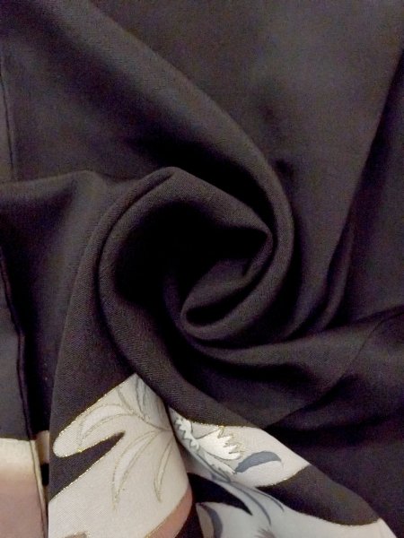 画像14: M1228A  女性用 留袖  シルク(正絹)   黒, 菊 【中古】 【USED】 【リサイクル】 ★★☆☆☆ (14)